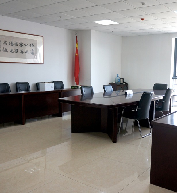 13小會(huì)議室.JPG